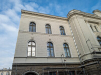 Szkoła na ulicy Pomorskiej 16, elewacja