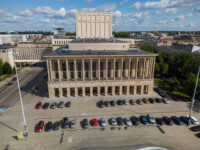 Teatr Wielki w Łodzi, widok od placu z góry